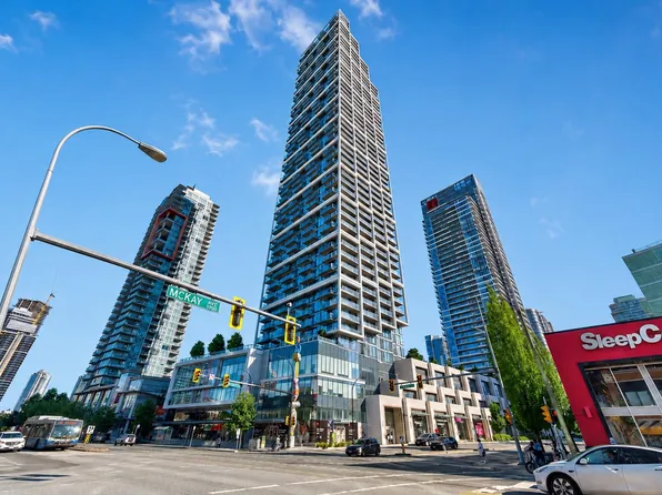 6000 McKay Ave #2904, Burnaby, BC V5H 0K2