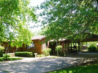 410 S Chicago Ave, Marionville, MO 65705