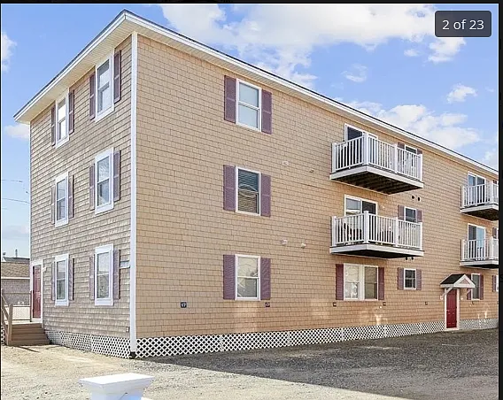 2 bed, 909 sqft, $2,200 — Photo 2