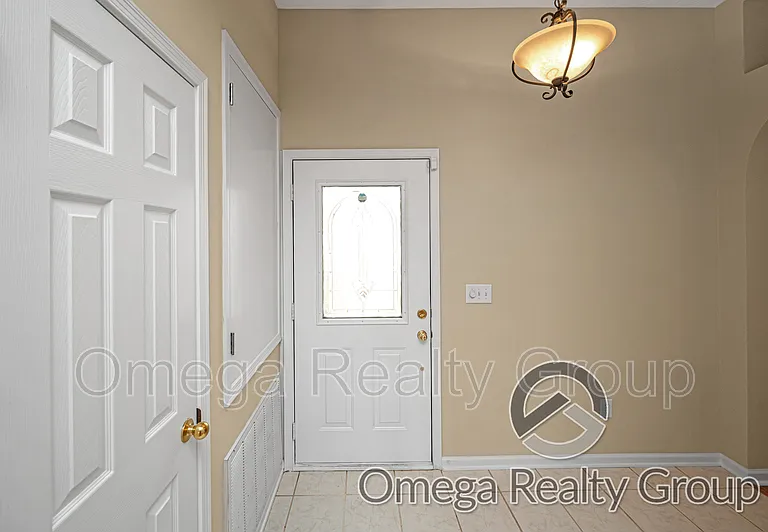 449 River Oaks Dr — Photo 5