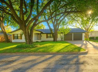 2120 Nottingham Blvd, Fort Worth, TX 76112