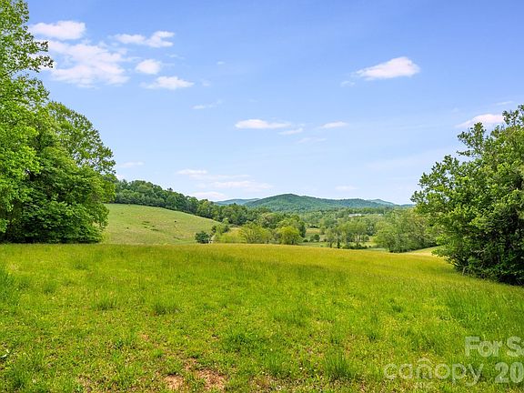 32nd image of 435 Upper Glady Fork Rd