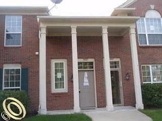 2nd image of 14203 Chesapeake Cir #1
