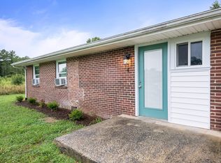 922 Cold Springs Rd #4, Stuarts Draft, VA 24477