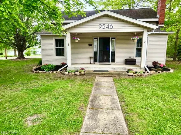 9546 E Center St, Windham, OH 44288