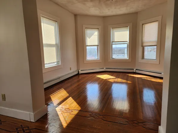 13 Greenwood St Floor 3, Providence, RI 02909