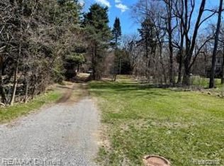 4615 S Baldwin Rd, Orion, MI 48359