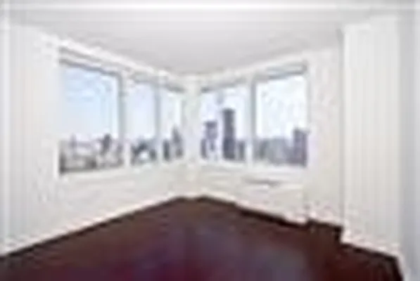 Rented by Adriana Arciello, LREB | media 27