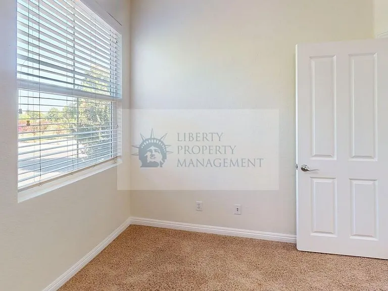 4242 Arthur Mace Dr — Photo 13