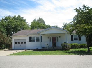 1207 Woodland Ave, Flatwoods, KY 41139