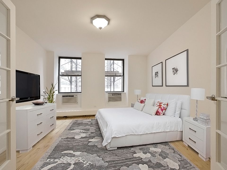 1st image of 56 Beaver St APT 704