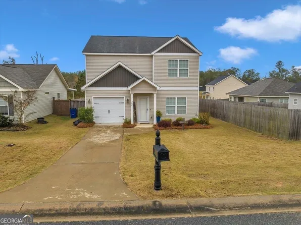 207 Allentown Ln, Macon, GA 31216