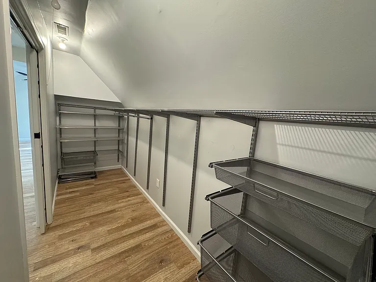 2094 Fieldcrest Dr — Photo 32