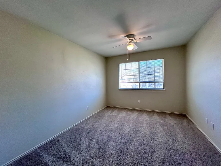 9703 Nightjar Dr — Photo 16