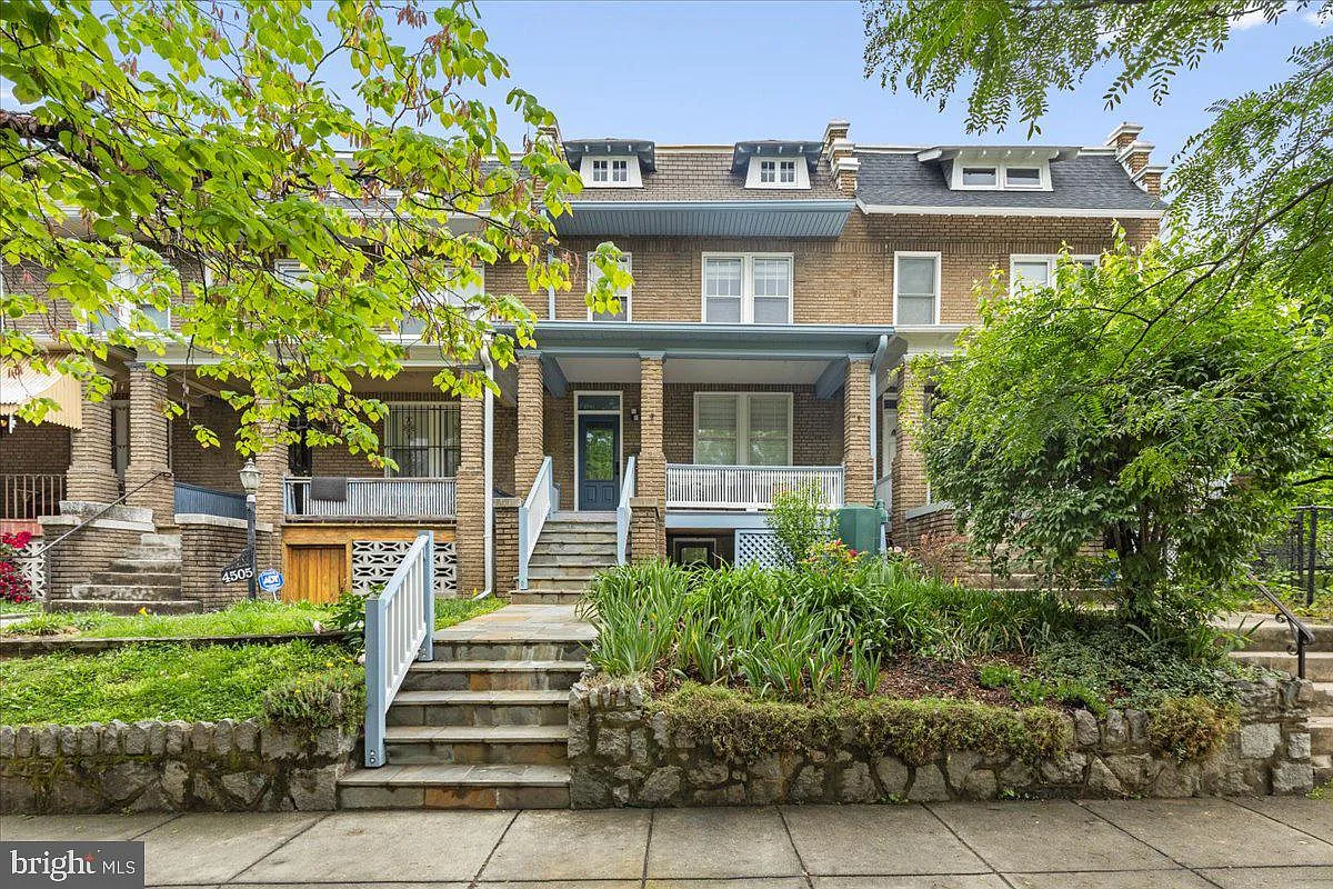 4503 Iowa Ave NW photo 1