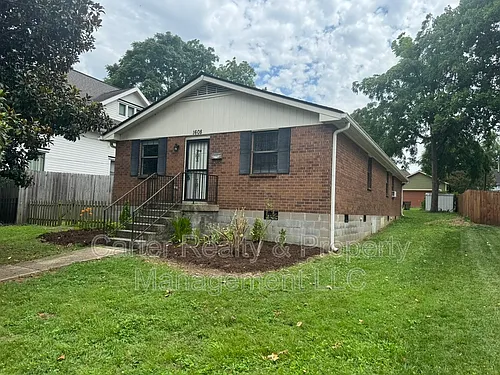 1608 Forrest Ave #A Photo 1