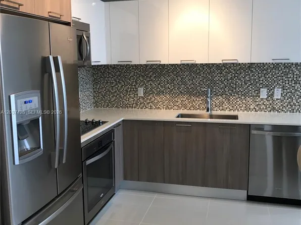 5300 NW 85th Ave, Miami, FL