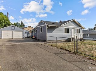 155 Sheridan Rd, Bremerton, WA 98310