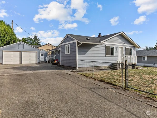 155 Sheridan Road, Bremerton, WA 98310