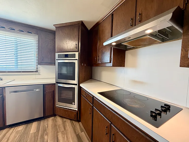 2919 W Main St — Photo 9