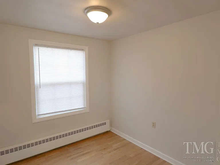 1905 Daniels St #1915 — Photo 12