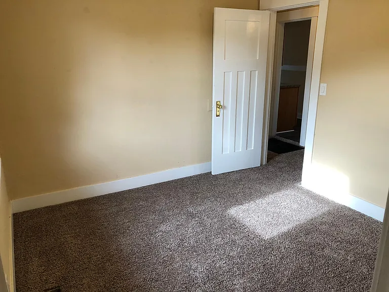 810 Cascade St — Photo 18