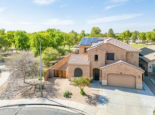 6922 S Black Hills Way, Chandler, AZ 85249