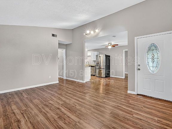 3rd image of 24415 Lightwoods Dr