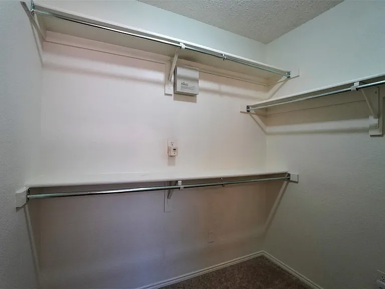 137 Magnolia Ln — Photo 6