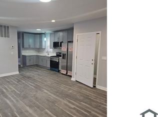 2443 W Fillmore St #2, Chicago, IL 60612