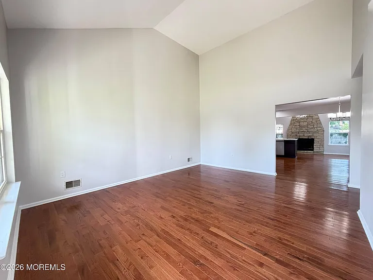 297 Mermaid Dr — Photo 3