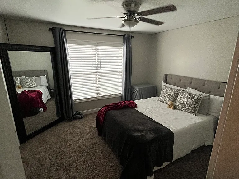 1800 Berryhill Rd #1 — Photo 11