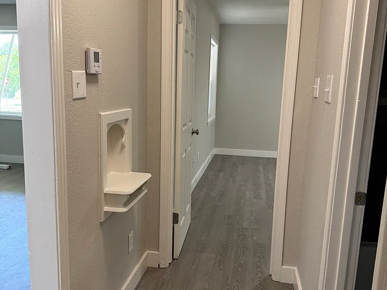 801 S David St — Photo 11