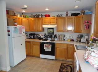 14 Myrtle St, Watertown, MA 02472