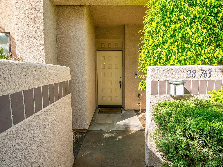 28763 E Portales Dr #28763 — Photo 3