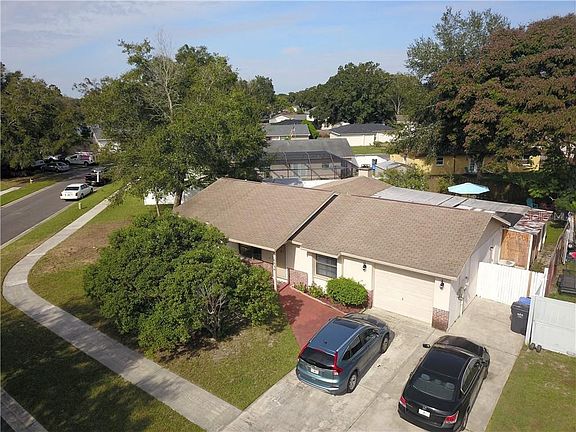 2nd image of 6526 Spanish Moss Cir