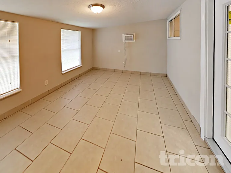 7814 Eastern Bluebird Dr — Photo 16