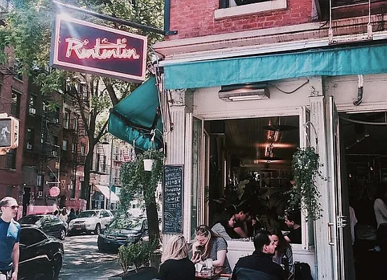 Rented by REAL New York | media 7