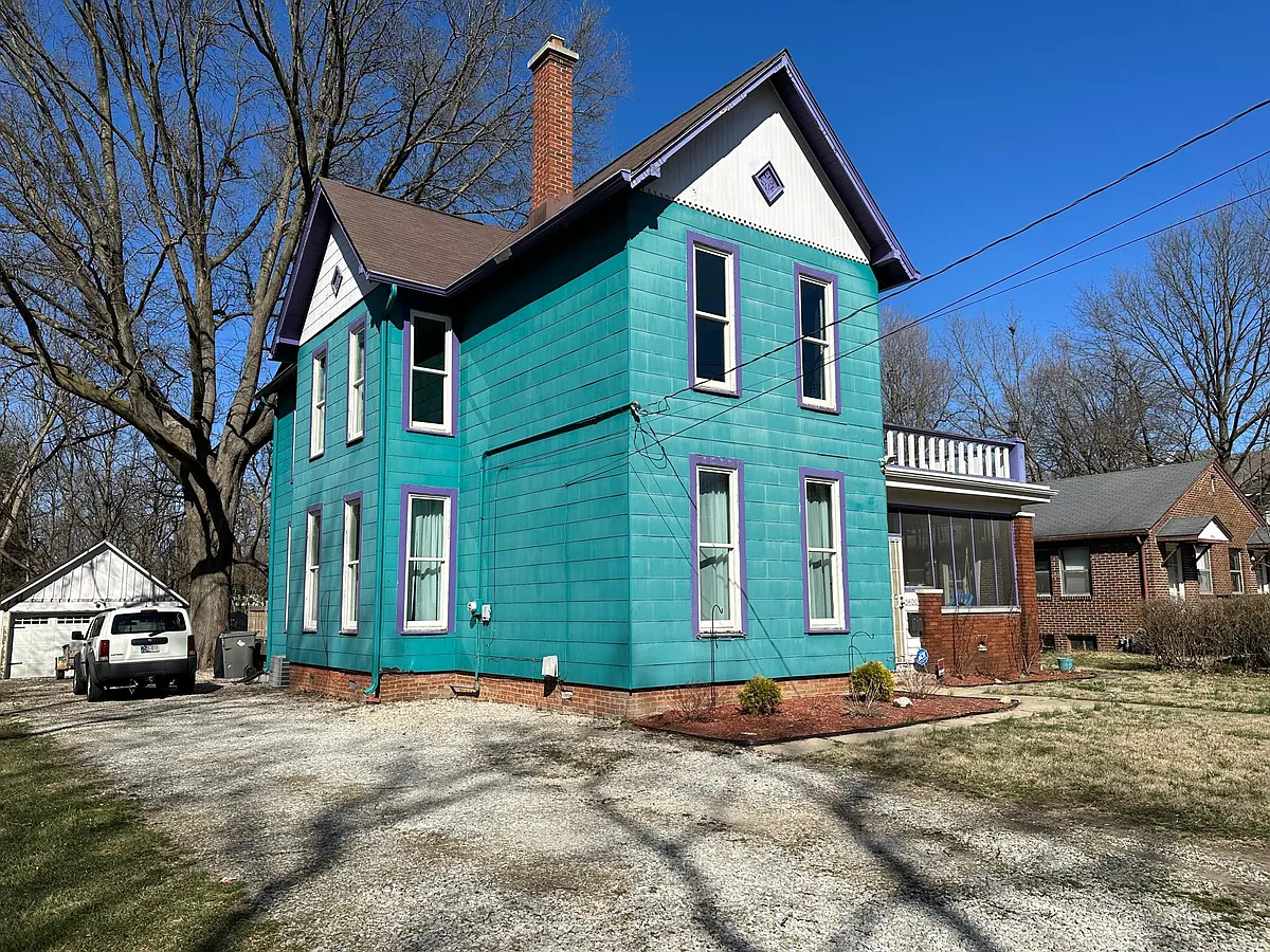 Building Photo - 5406 University Ave