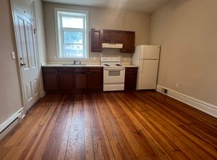 80 W Main St #1, Waynesboro, PA 17268