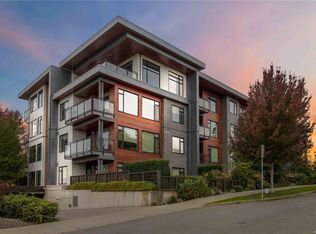 3815 Rowland Ave #309, Saanich, BC V8Z0E1