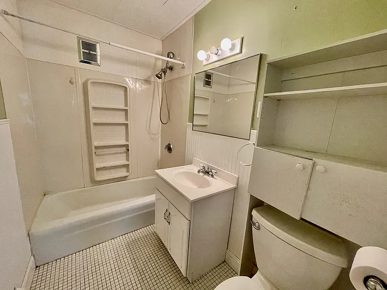 1730 Commonwealth Ave #3 — Photo 8