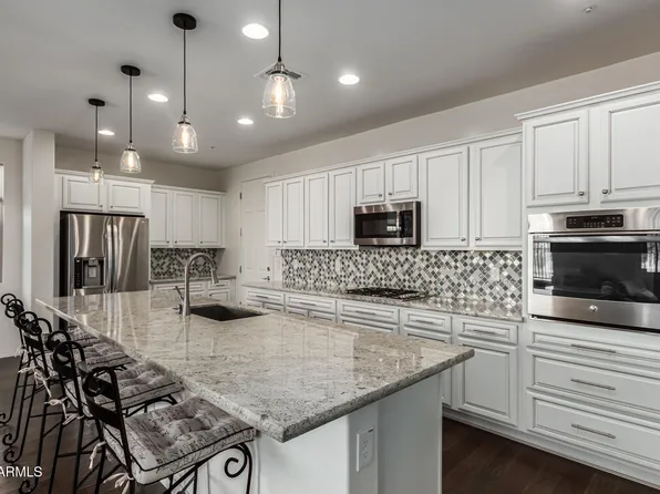 2326 W GLORIA Lane, Phoenix, AZ 85085