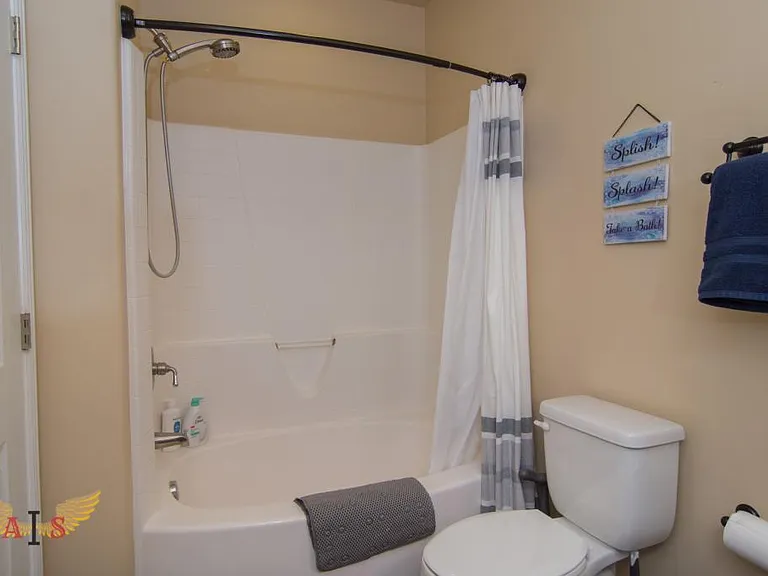 957 Bosero Way — Photo 9