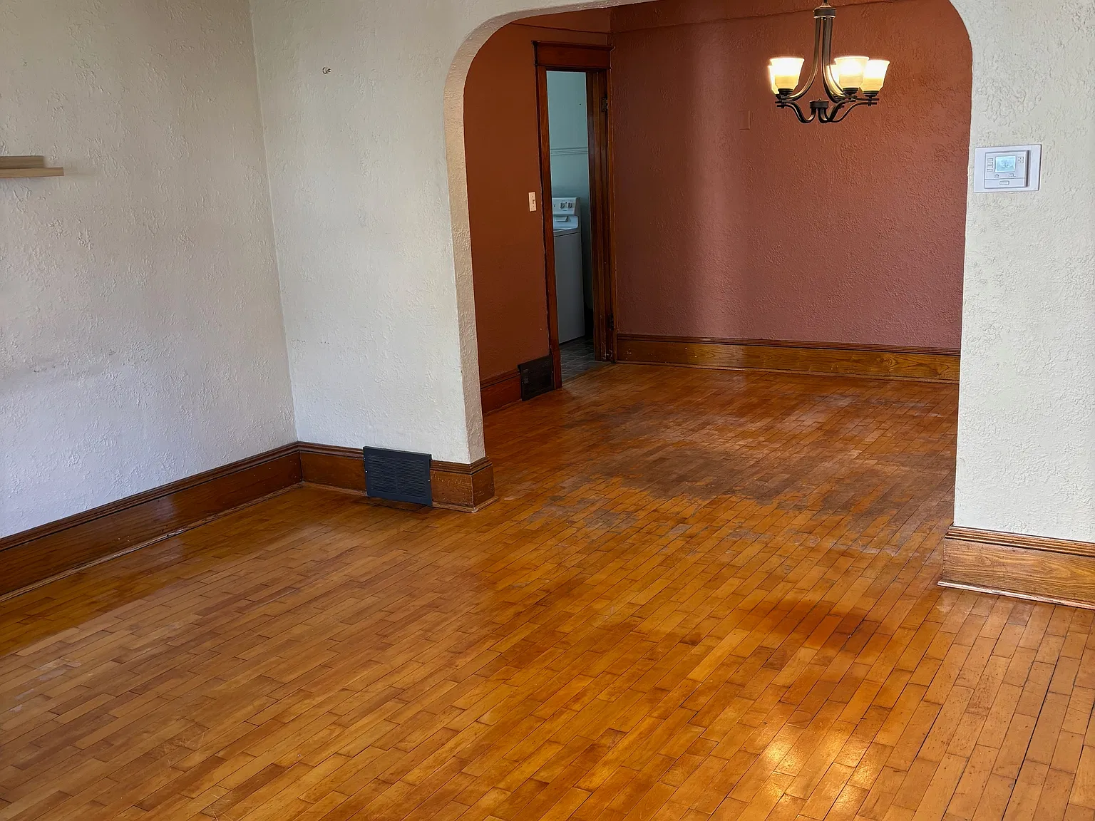 328 Oak Street - 1 — Photo 3