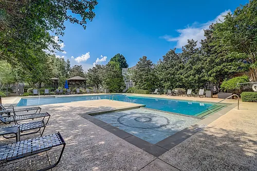 Parkway Grand Photo 1
