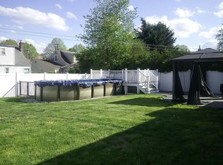541 Princeton Rd, Linden, NJ 07036