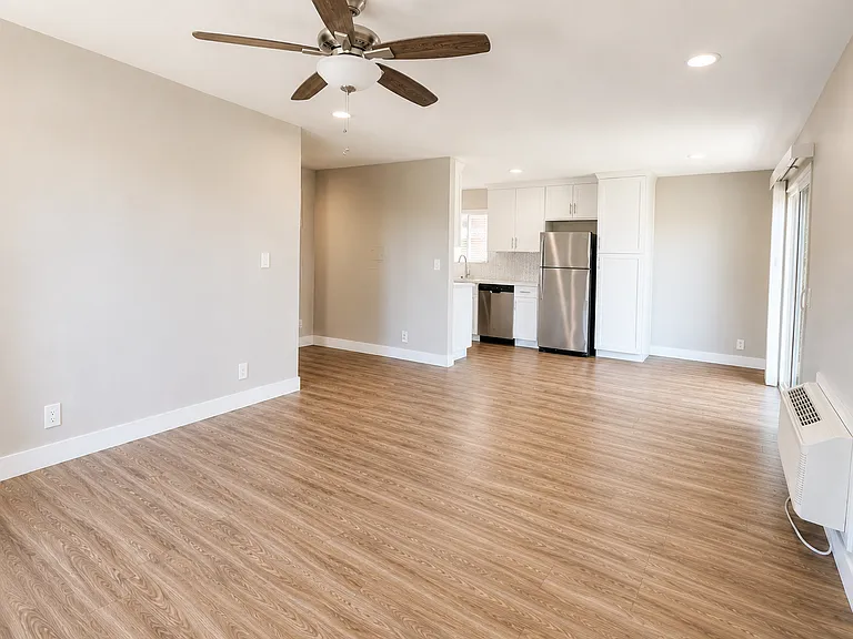 Mocha - 1 and 2 Bedroom Units in Escondido — Photo 26
