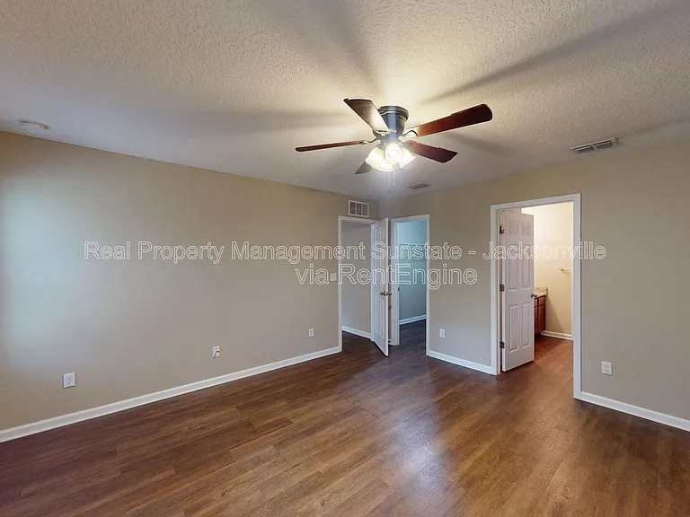 711 Cahoon Rd N — Photo 22