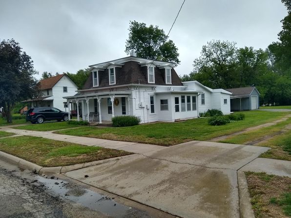 126 S Railroad Ave